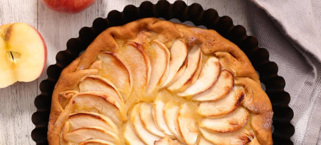 Шведский яблочный пирог - вариант подачи десерта
